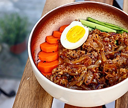 #肉食主义狂欢#日式肥牛饭 ，肉香爆棚，超幸福！的做法