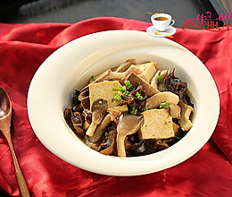 平菇肉片炒豆腐的做法