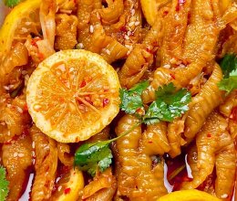 ㊙️柠檬无骨鸡爪 这样的宵夜泰香啦!的做法