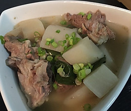 萝卜炖骨头的做法