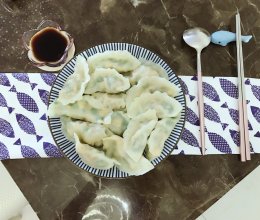 瑶柱鸡蛋韭菜肉末饺子的做法