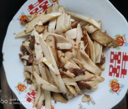 茭白炒豆腐干的做法