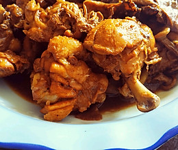 家庭版鸡翅根炖山蘑的做法