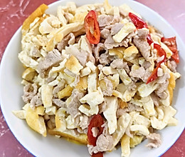 豆腐丝炒肉的做法