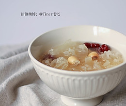 银耳红枣羹的做法