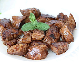 #烤究美味 灵魂就酱#香煎牛肋条的做法