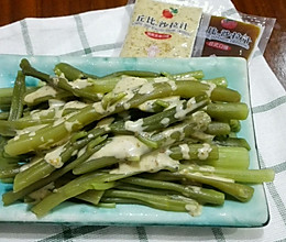 凉拌通心菜管#丘比沙拉汁#的做法