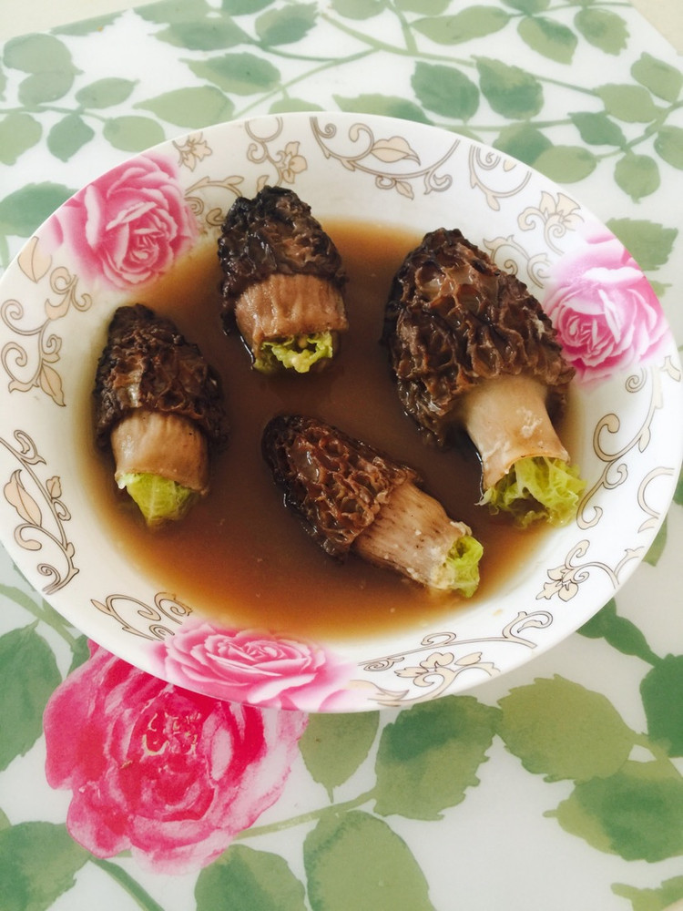 羊肚菌装着肉末的鲜美的做法
