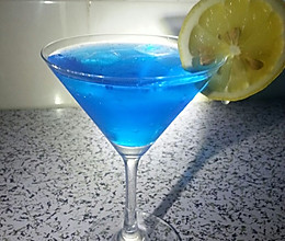 蓝色海岸 鸡尾酒的做法