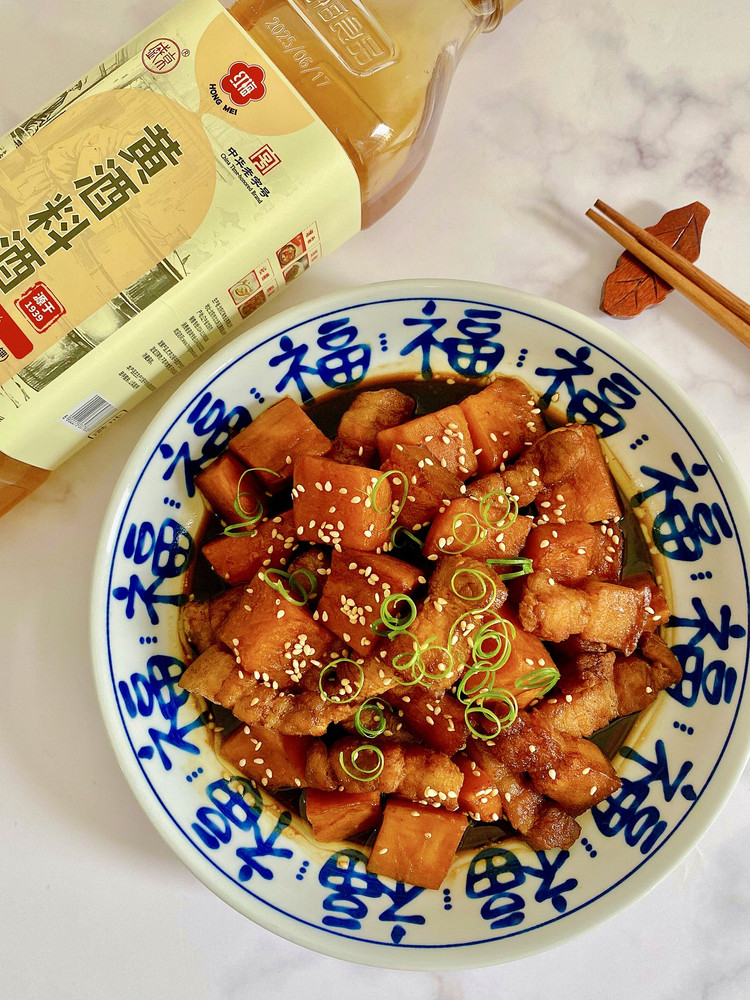 红薯烧肉的做法