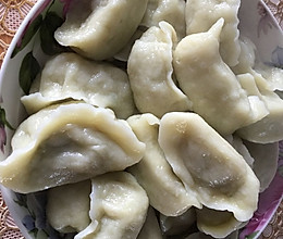 猪肉芹菜馅饺子的做法