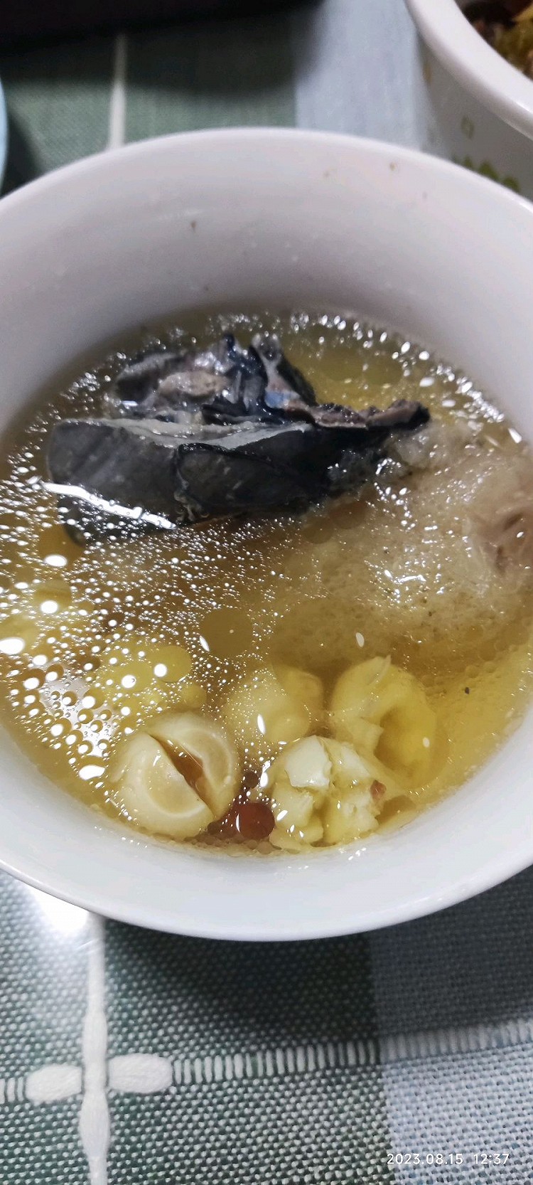 安神补气补虚健脾之乌鸡汤的做法