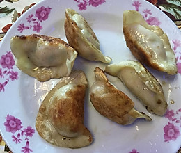 猪肉饺的做法