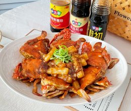 #味达美星厨X小厨中秋团圆宴#螃蟹炒年糕的做法