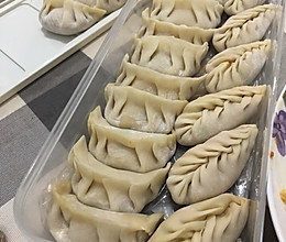 猪肉玉米馅饺子的做法