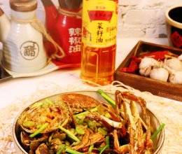 #中秋跟着金龙鱼外婆乡小榨菜籽油一起吃香喝辣#六月黄烧毛豆的做法