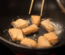 三文鱼南蛮渍的做法