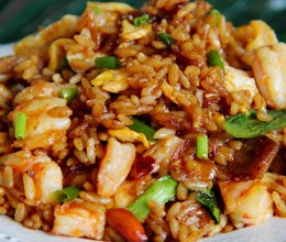灵魂香辣炒饭￨懒人绝佳选择的做法
