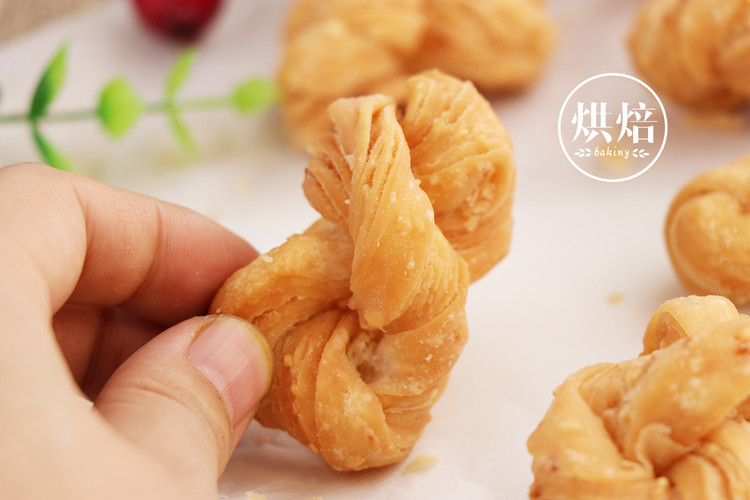 酥炸麻花的做法