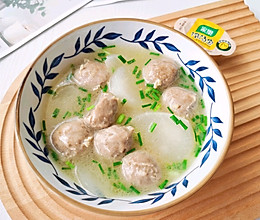 牛肉丸子萝卜汤，简单易做的鲜美味道的做法