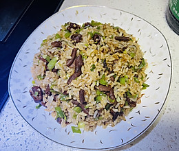鸭肠炒饭的做法