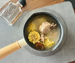 #一蔬一饭皆告白#排骨玉米汤的做法