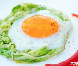 西葫芦煎蛋|早餐新选择的做法