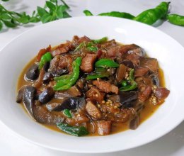 椒蒜酱肉焖茄粉☝️的做法