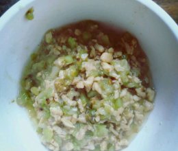 丝瓜炒鸡丁的做法