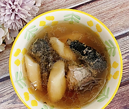 #秋日养生这样吃#黑豆山药乌鸡汤的做法