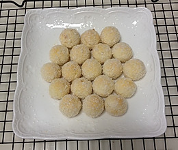 蛋白椰丝球的做法