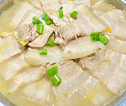 酸菜汆白肉的做法