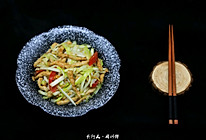 韭黄肉丝－肉丝滑嫩，韭黄鲜香的做法