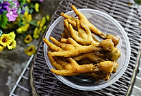 脆皮卤鸡爪的做法