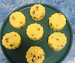 奶香味蔓越莓绿豆糕的做法