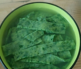 蘸汁菠菜面的做法