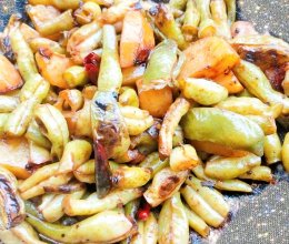 土豆炖豆角的做法