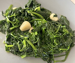 清炒豌豆尖的做法