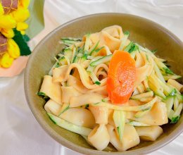 #夏至日，大口吃面#做面小能手为你奉上麻酱手擀面的做法