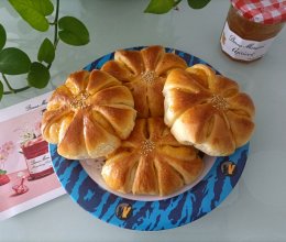 #蓓妮妈妈美味#杏果酱甜心面包的做法