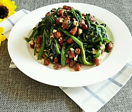 夏日必备～麻汁果仁菠菜