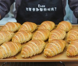 这个芝麻海盐卷我真的太爱了,你们赶紧做起来!的做法