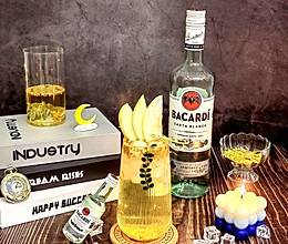 百加得甜梨桂花金——特调鸡尾酒的做法