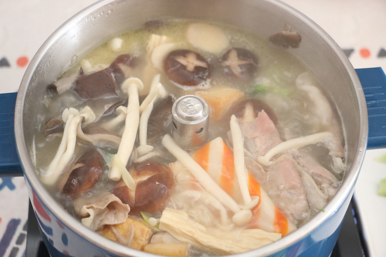 浓汤菌菇火锅的做法