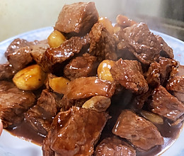 金蒜牛肉粒的做法