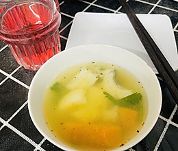 九肚鱼南瓜山药汤的做法