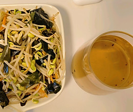 #开启观赛嗨吃局#豆芽炒海带苗的做法