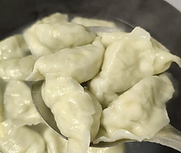 东北农家三鲜水饺|笨鸡蛋水黄瓜虾仁的做法