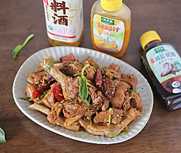 #黄河路美食#超下饭美味的酱汁焖鸭肉的做法
