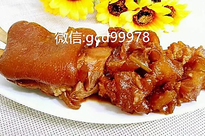 电饭锅卤猪蹄的做法